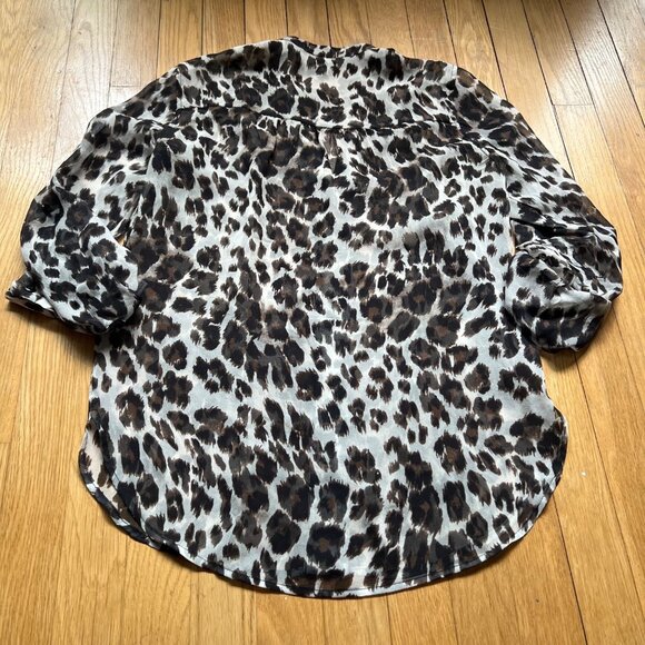Diane Von Furstenberg Size 2 Leopard Print 100% Silk Chiffon Button-Up Blouse - Picture 10 of 14